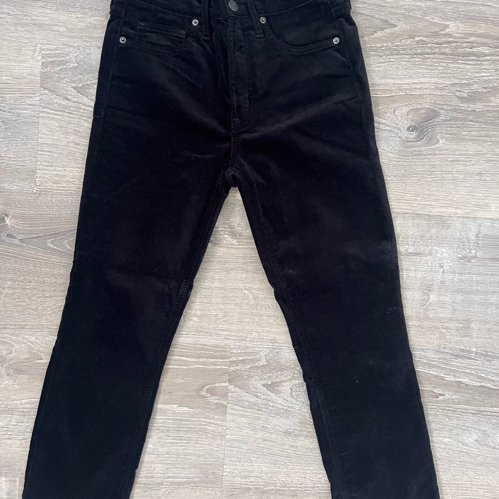 GAP Women's Black Skinny Pants (Velour like)